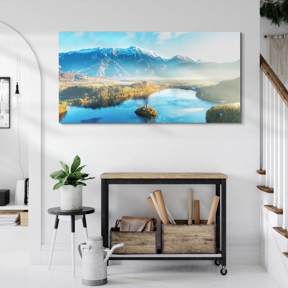 Obraz na płótnie 120x60 - Zamek pośrodku jeziora - jezioro, góry