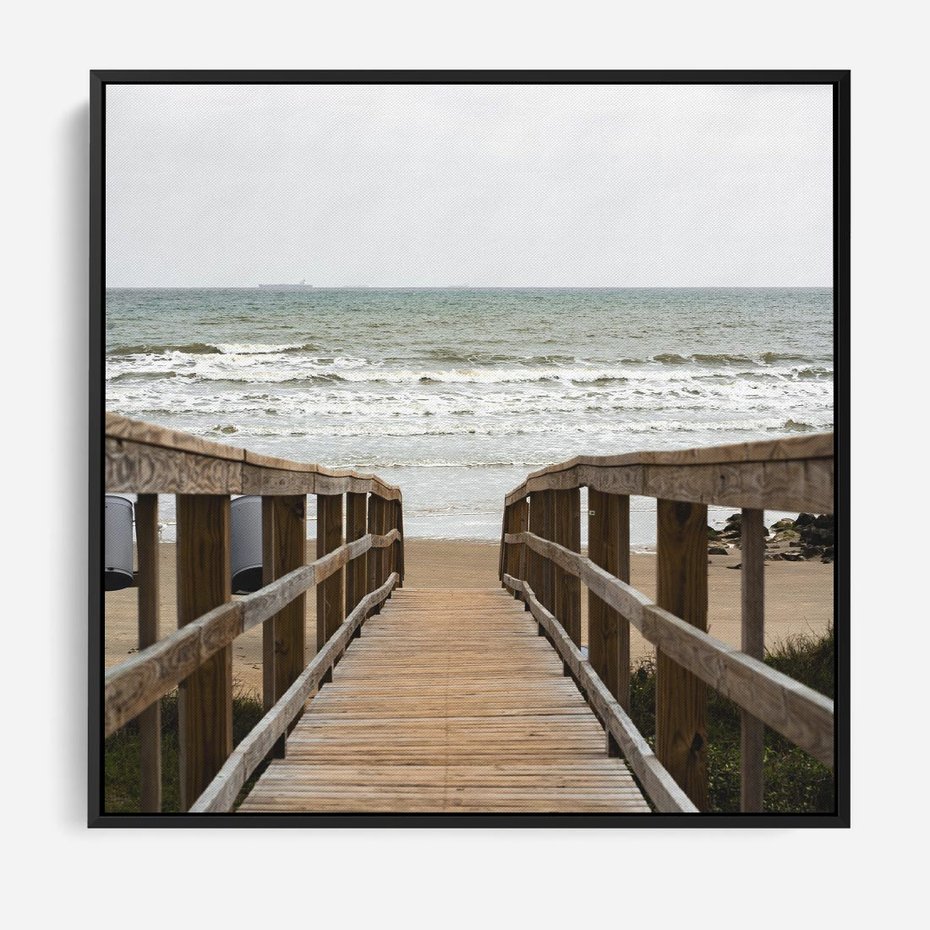 Obraz w ramie 50x50 - Morze i drewniany pomost - morze, pomost - rama czarna