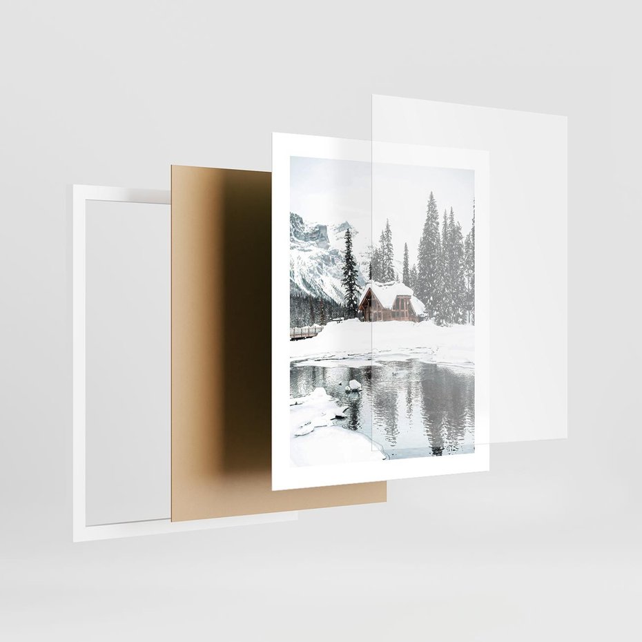 Plakat w ramie 40x50 - Urok Zimowego Krajobrazu - domek w górach, zima - rama biała