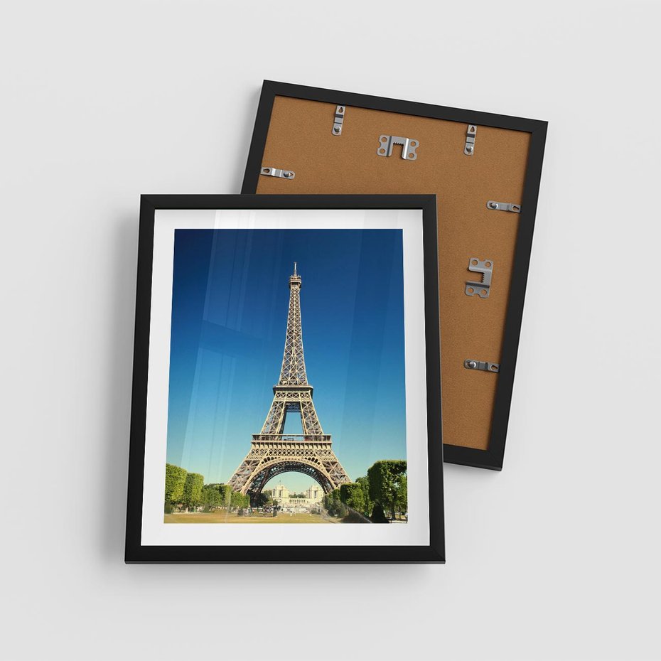 Plakat w ramie 40x50 - Ikoniczny symbol miasta - wieża, Eiffla - rama czarna