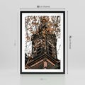 Plakat w ramie 50x70 - Jesienna Wieża w Liściach - architektura, wieża - rama czarna