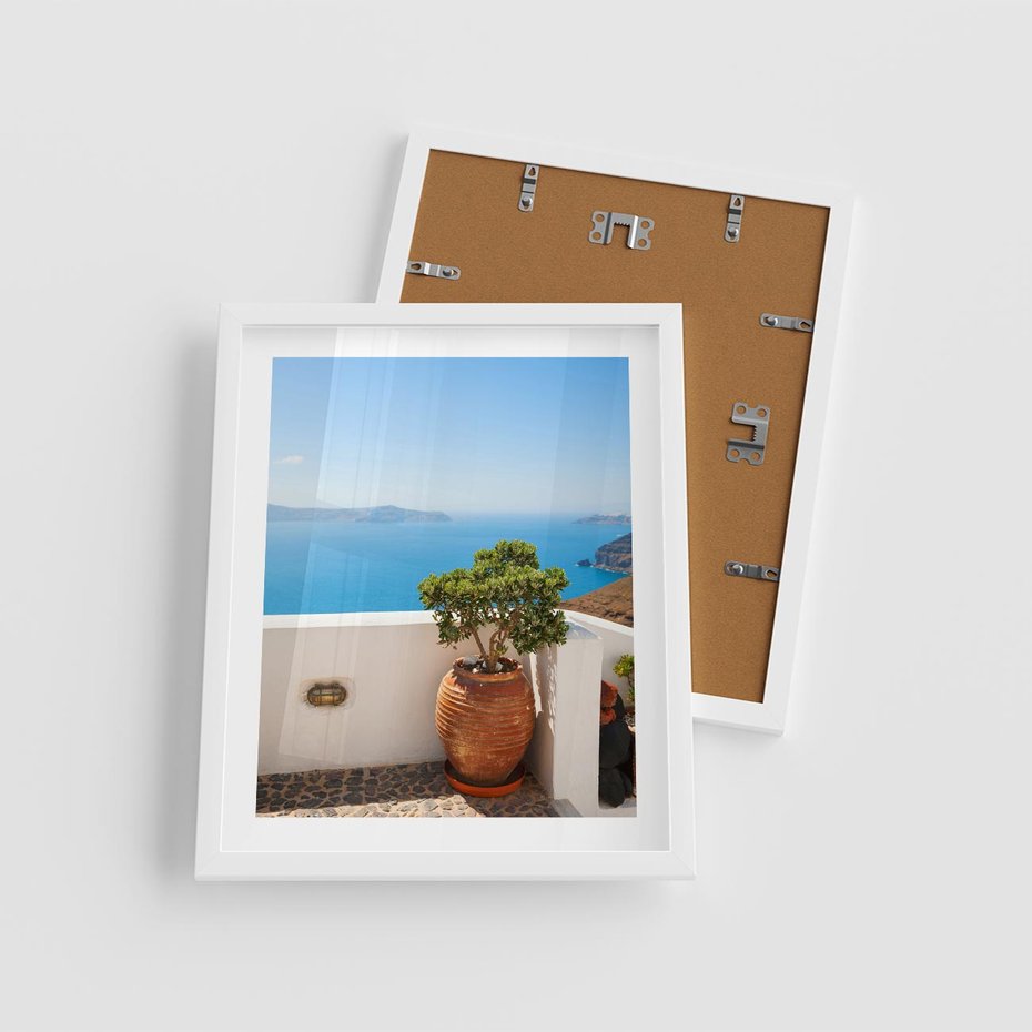 Plakat w ramie 40x50 - Santorini - oaza greckiej wyspy - Santorini, grecka - rama biała