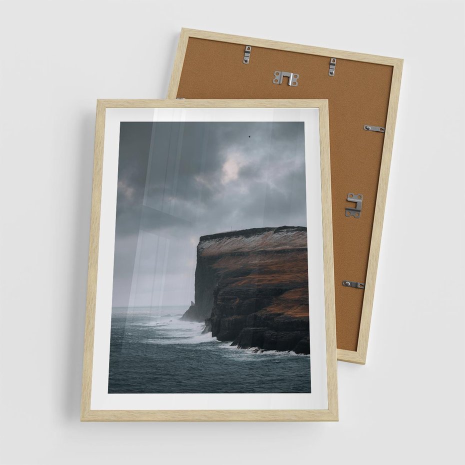Plakat w ramie 50x70 - Przyroda w Majestacie - fiordy, klify - rama drewno