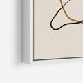 Obraz w ramie 80x120 - Bezczasowe Kontury - abstrakcyjne linie, zaplątane - rama biała