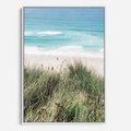 Obraz w ramie 80x120 - Harmonia Natury - widok z wydm, wydmy porośnięte trawami - rama biała