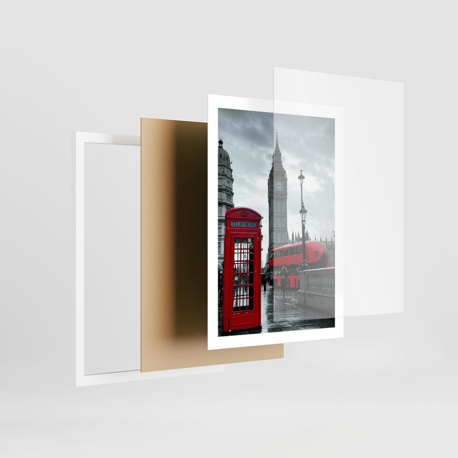 Plakat w ramie 50x70 - Uliczka z charakterystyczną budką w Londynie - Londyn, budka - rama biała
