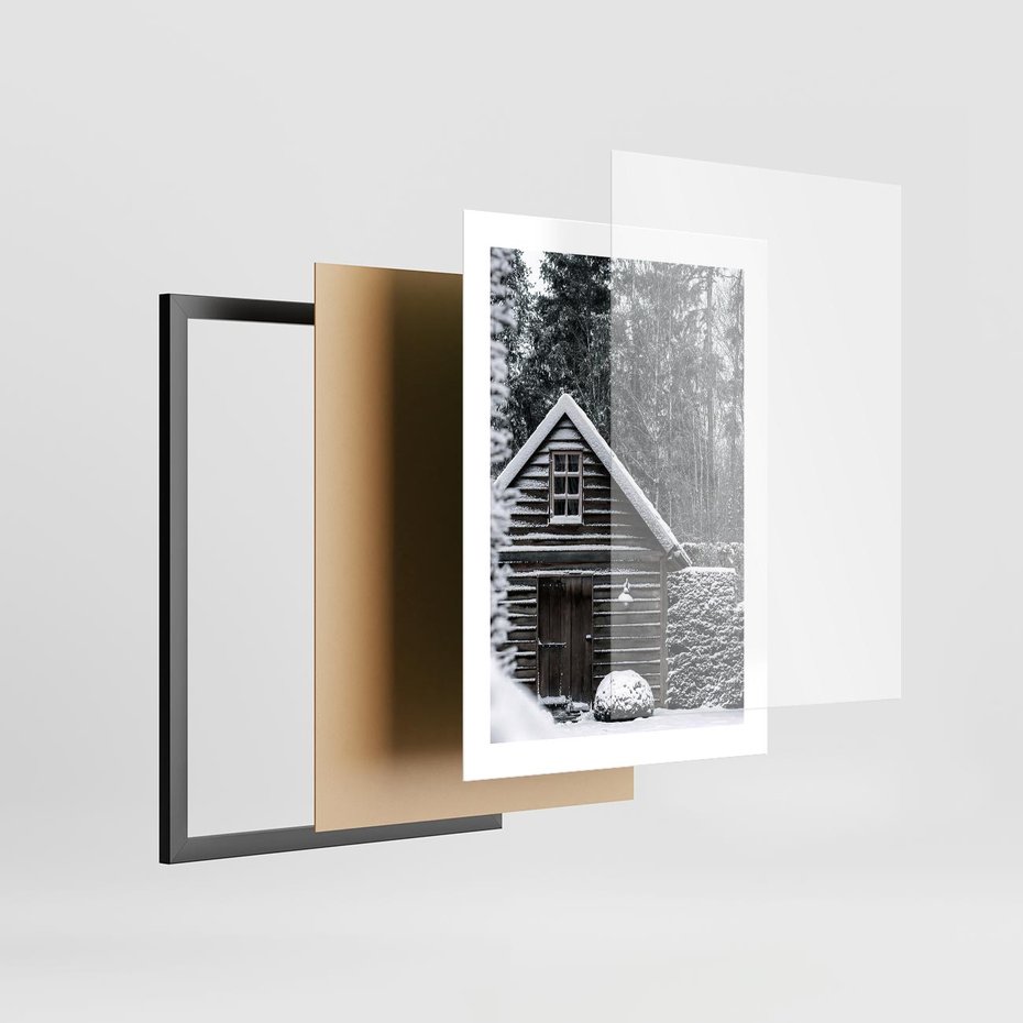 Plakat w ramie 30x40 - Zaklęta Zima - domek w lesie, śnieg - rama czarna