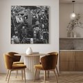 Obraz w ramie 80x80 - Kontrastujące miasto - miasto, biało - rama drewno