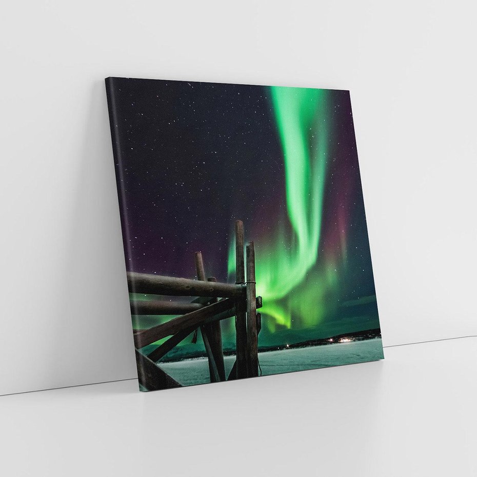 Obraz na płótnie 50x50 - Zorza polarna w tajemniczej nocnej przestrzeni - zorza, polarna