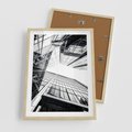 Plakat w ramie 50x70 - Wznoszący się Wysoko - architektura, wysoki wieżowiec - rama drewno