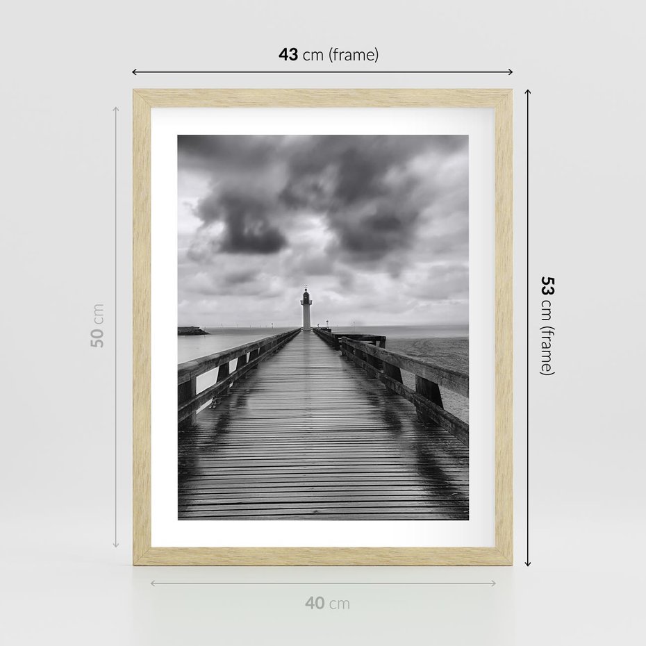 Plakat w ramie 40x50 - Romantyczny pomost z latarnią - pomost, latarnia - rama drewno