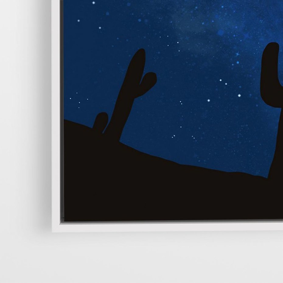Obraz w ramie 100x70 - Nocne Tajemnice Pustyni - gwieździsta noc, granatowe niebo - rama biała