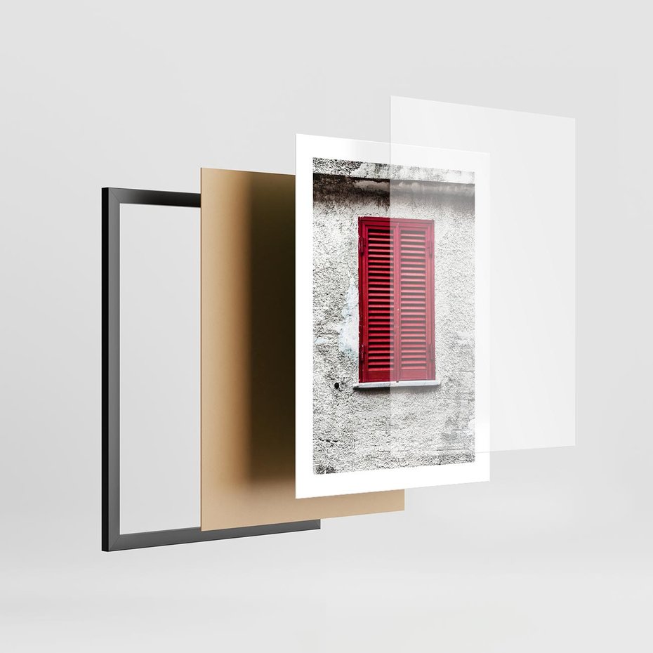 Plakat w ramie 30x40 - Okno z Czerwonymi Okiennicami - stare okno, kamienica - rama czarna