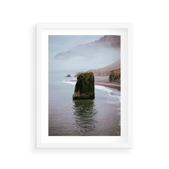 Plakat w ramie 30x40 - Północna Dzikość: Skaliste Klify nad Morzem - skały, klify - rama biała