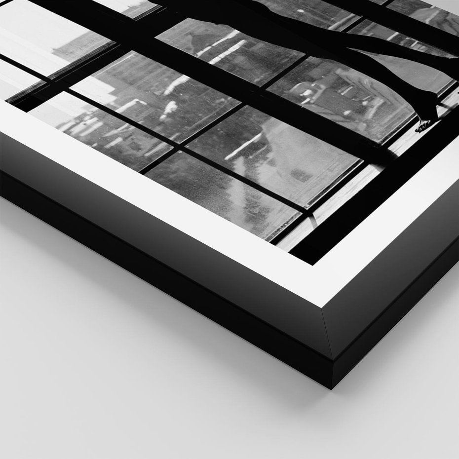 Plakat w ramie 30x40 - Piękno Kobiecej Formy - retro zdjęcie, czarno białe - rama czarna