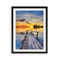 Plakat w ramie 50x70 - Zachód słońca na pomostach - zachód, słońca - rama czarna