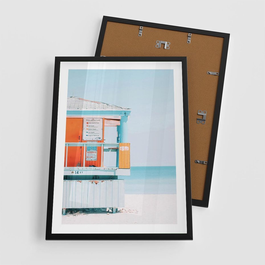 Plakat w ramie 50x70 - Letnia Idylla - plaża, domek na plaży - rama czarna