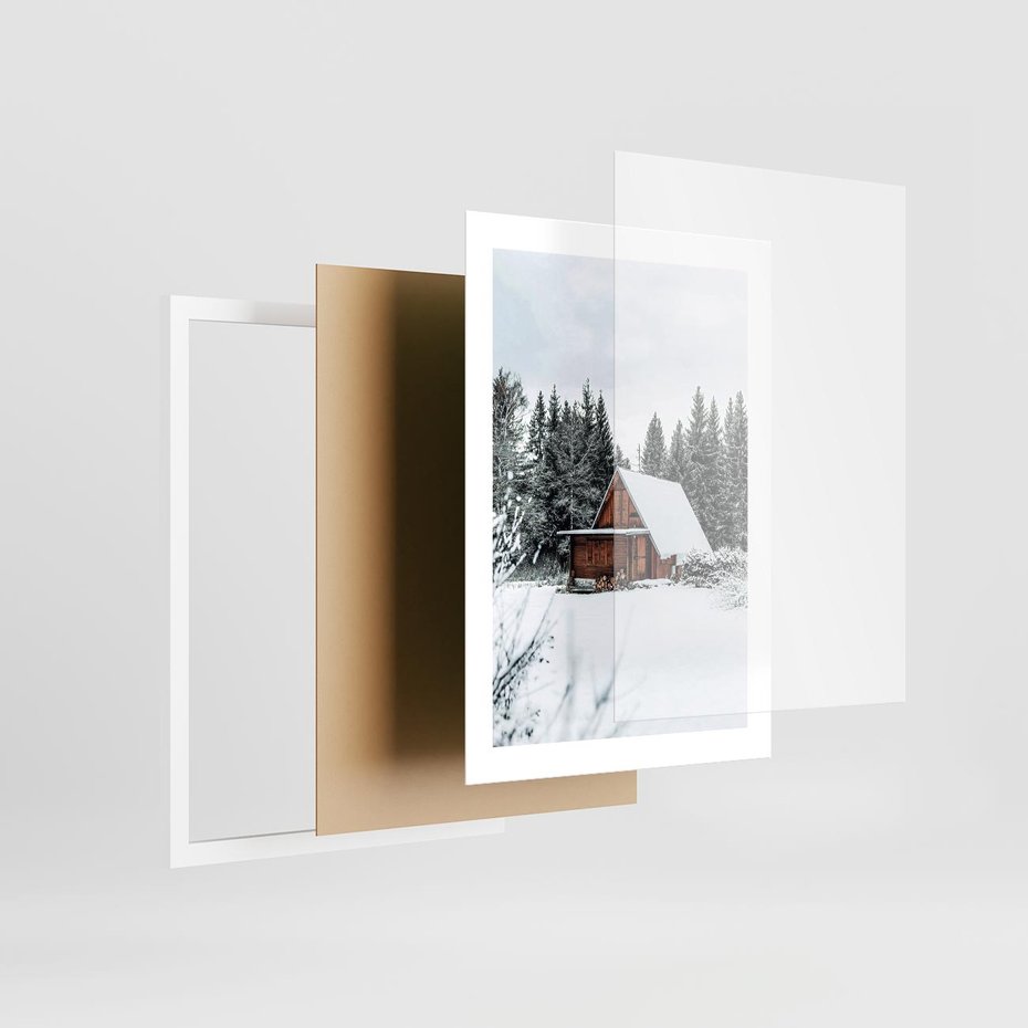 Plakat w ramie 30x40 - Ujęcie zimy w Górach - domek w górach w zimie, śnieg - rama biała