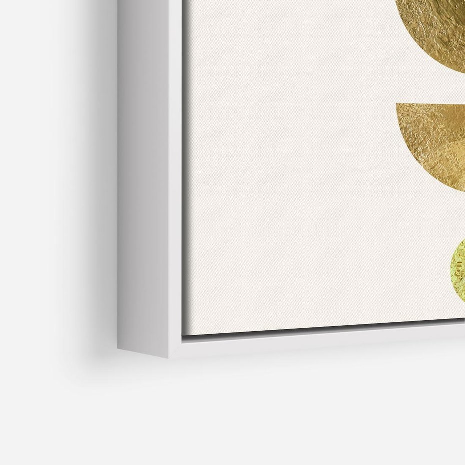 Obraz w ramie 80x80 - Harmonijne Odbicia - geometryczne złote kształty, tekstura - rama biała