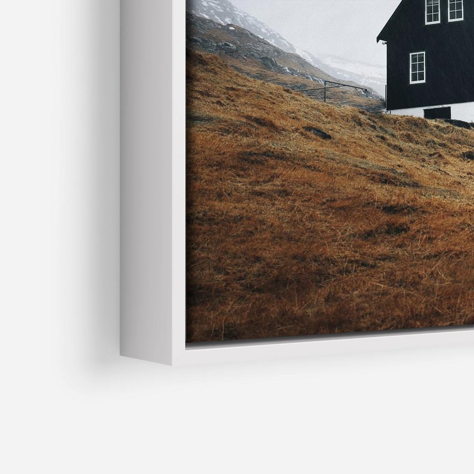 Obraz w ramie 80x80 - Ciepło i Przytulność - skandynawski, domek - rama biała