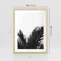 Plakat w ramie 30x40 - Tropikalna Uroda w Czerni i Bieli - fotografia czarno biała, liście palmy - rama drewno