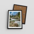 Plakat w ramie 30x40 - Górski strumyk w harmonii - strumyk, górski - rama czarna