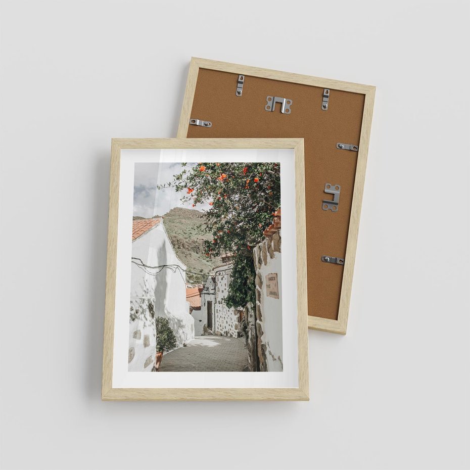 Plakat w ramie 30x40 - Południe Europy - śródziemnomorski krajobraz, uliczka we włoszech - rama drewno