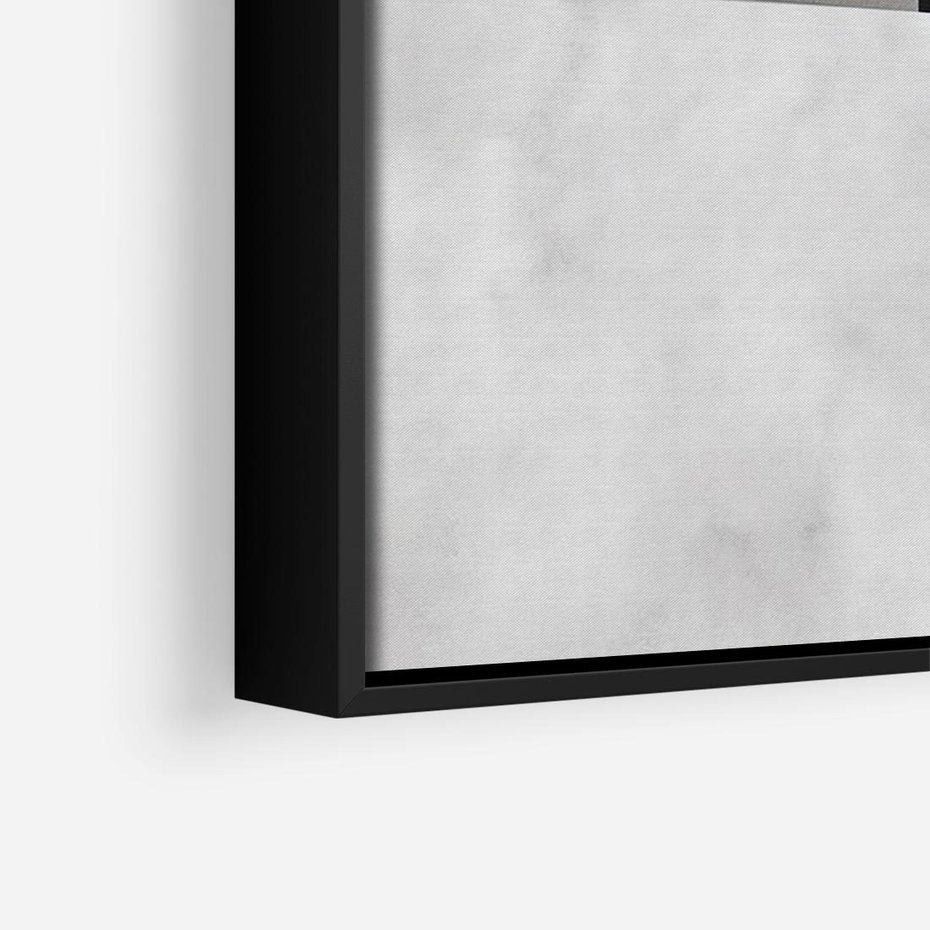 Obraz w ramie 70x50 - Biało-Czarne Formy - nowoczesna geometria, koło - rama czarna