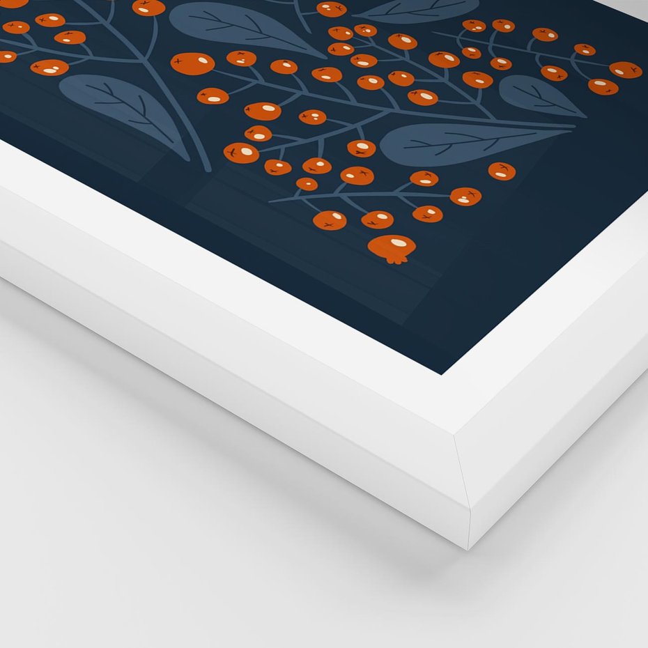 Plakat w ramie 40x50 - Symfonia liści i owoców - granatowe tło, pomarańczowe owoce jarzębiny - rama biała