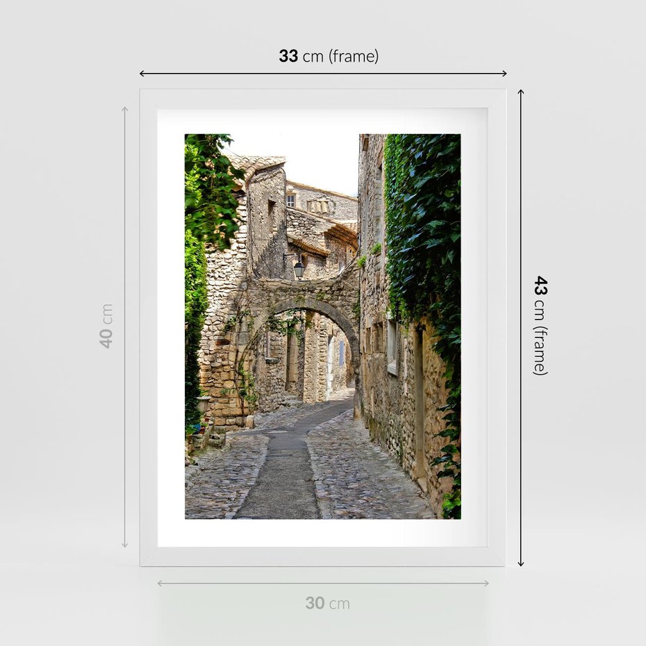 Plakat w ramie 30x40 - Urokliwa perspektywa uliczki - uliczka, perspektywa - rama biała