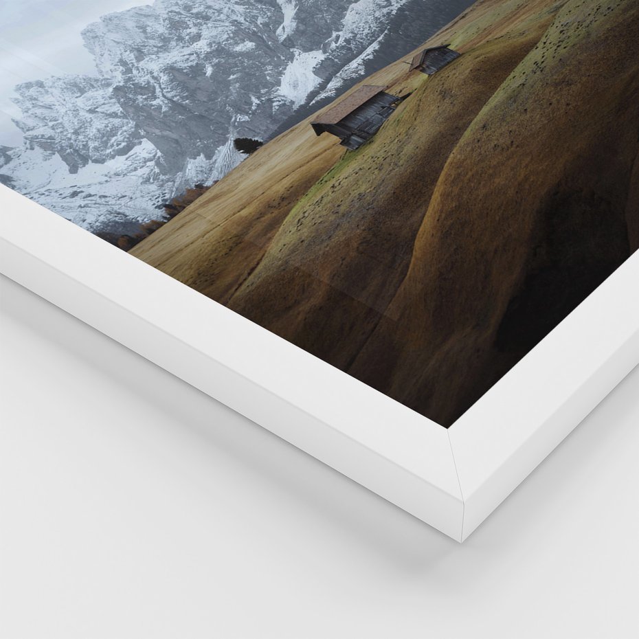 Zestaw obrazy w ramie 30x40 galeria - Skandynawski, domki, góry, widok - rama biała