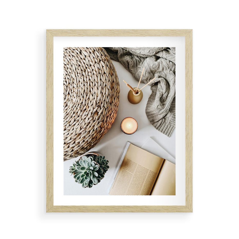 Plakat w ramie 40x50 - Przytulna Kompozycja Lifestyle - kompozycja lifestyle, wiklina - rama drewno