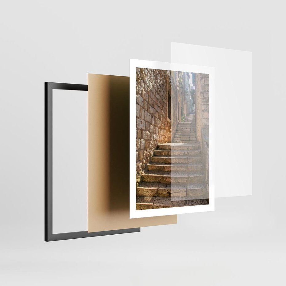 Plakat w ramie 50x70 - Uliczka: perspektywa miejskiego krajobrazu - uliczka, perspektywa - rama czarna