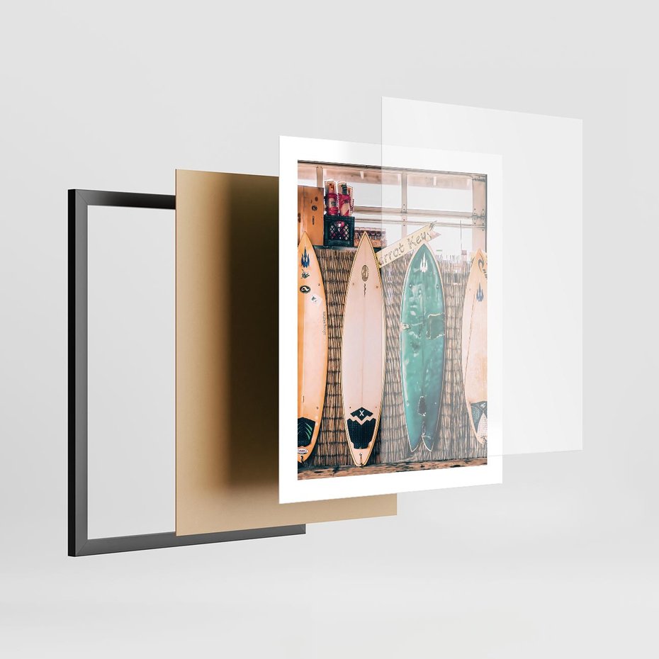 Plakat w ramie 40x50 - Deski Surfingowe w Pionie - deski surfingowe, ustawione pionowo - rama czarna