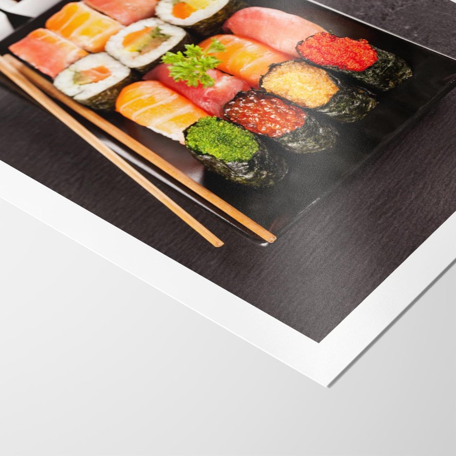 Plakat bez ramy 30x40 - Kulinarne podróże do Japonii - sushi, japonia