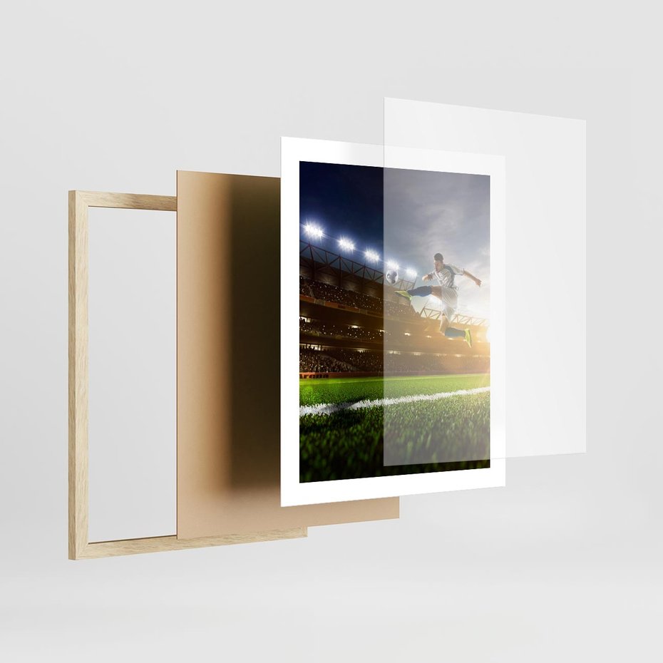 Plakat w ramie 40x50 - Gol! Magia piłki nożnej - gol, piłka - rama drewno