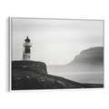Obraz w ramie 100x70 - Wiszące na horyzoncie wspomnienia - latarnia morska, klif - rama biała