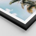 Plakat w ramie 40x50 - Pod Błękitnym Niebem - palmy, ujęcie z dołu - rama czarna