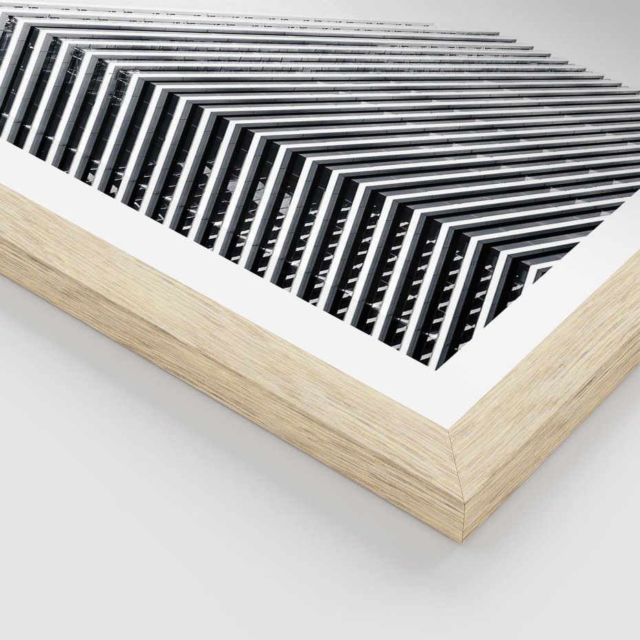 Plakat w ramie 50x70 - Wzorce Wysokości - architektura, wysoki wieżowiec - rama drewno