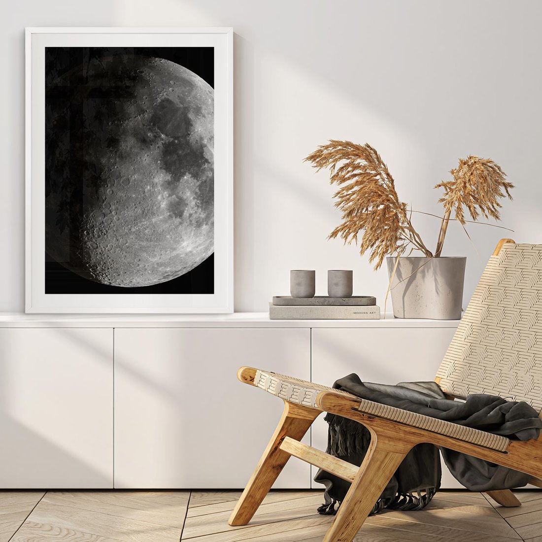 Plakat bez ramy 50x70 - Kontrastowy księżyc w czerni i bieli - księżyc, czarno