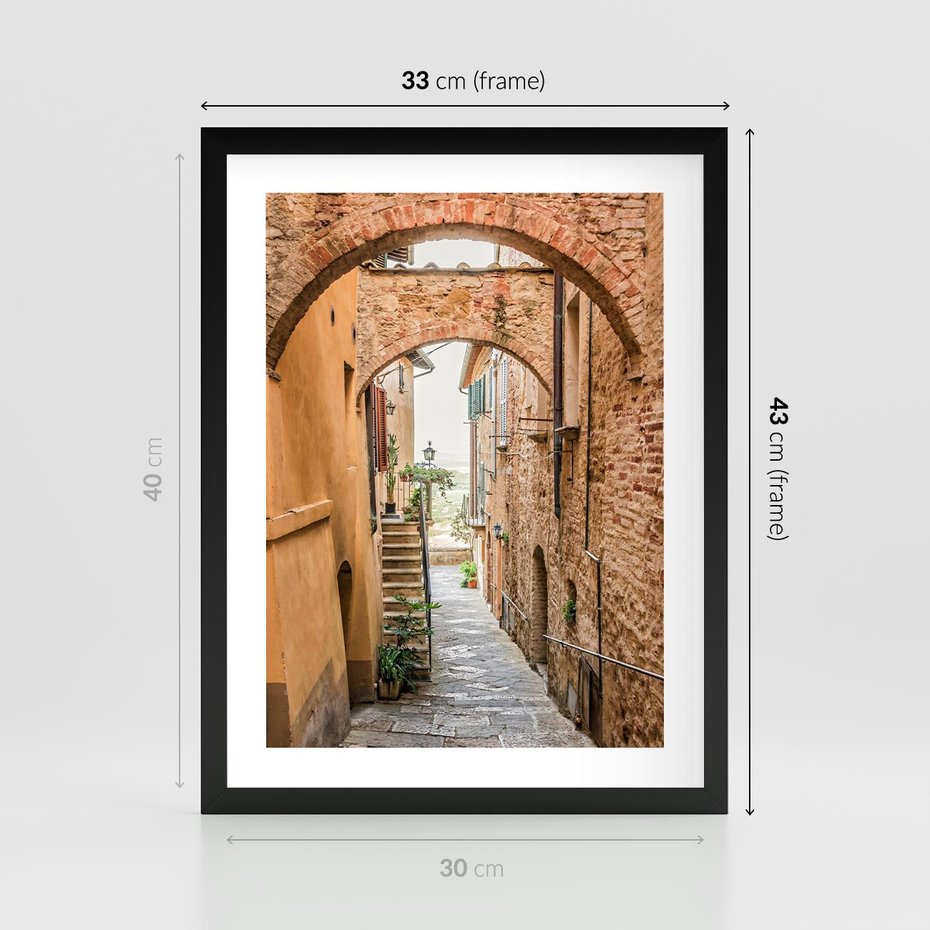 Plakat w ramie 30x40 - Magiczna podróż w głąb miasta - uliczka, perspektywa - rama czarna