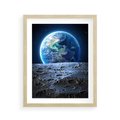 Plakat w ramie 40x50 - Mistrzowskie spojrzenie na Ziemię - ziemia, kosmos - rama drewno