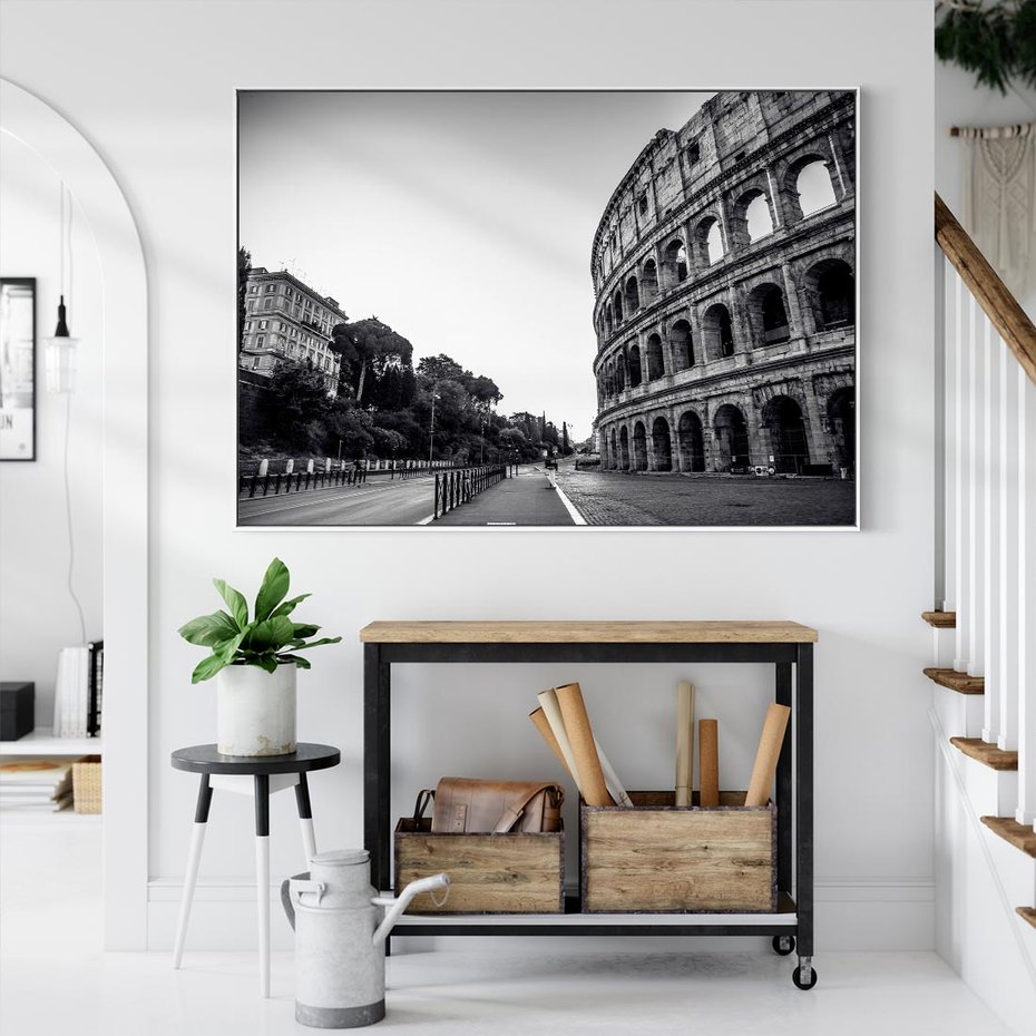 Obraz w ramie 70x50 - Echa Historii - czarno biała fotografia, koloseum - rama biała