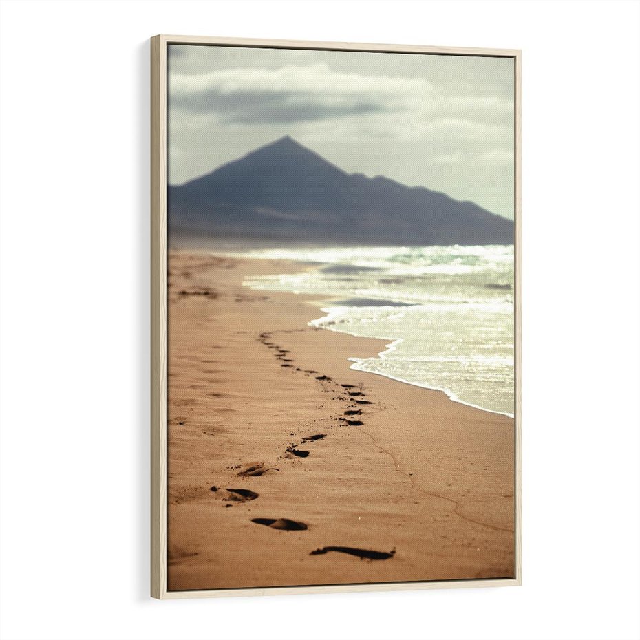 Obraz w ramie 80x120 - Ślady stóp na plaży - plaża, ślady - rama drewno