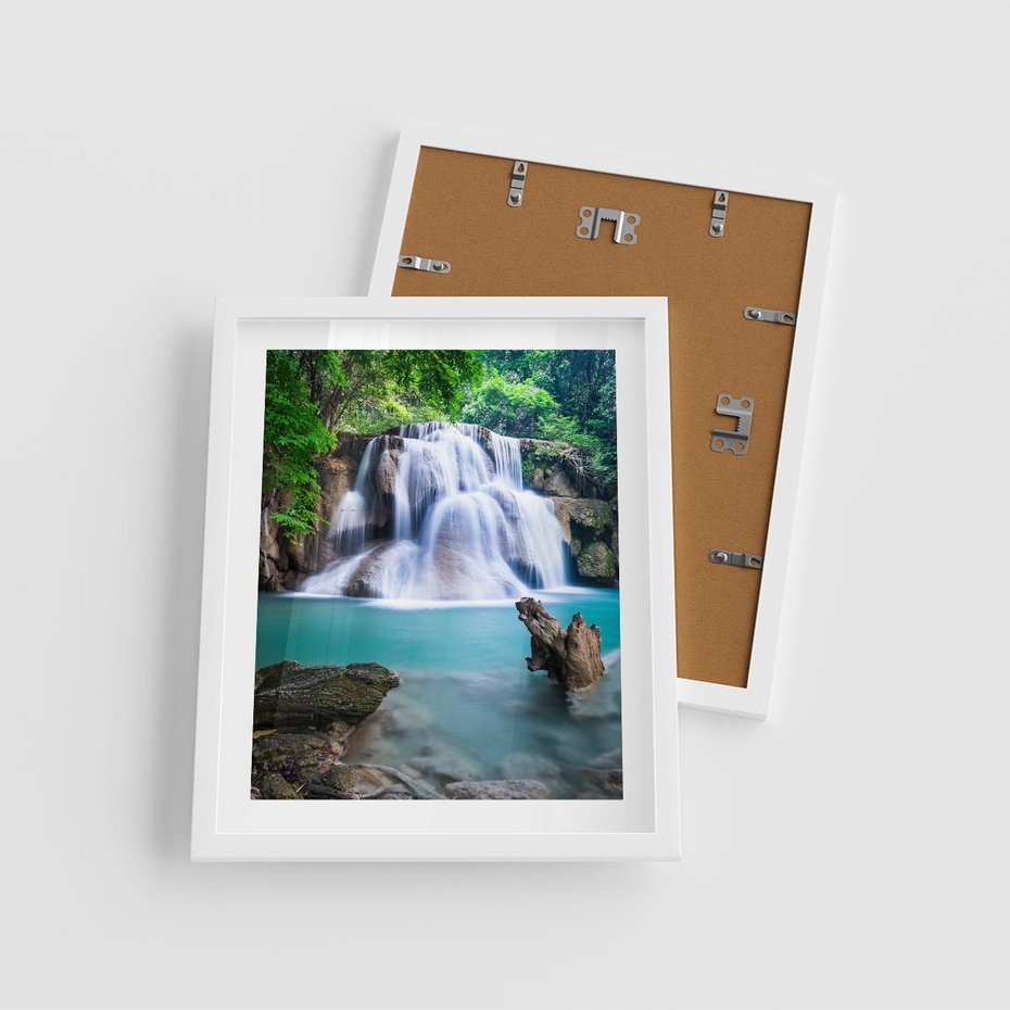 Plakat w ramie 40x50 - Abstrakcyjna nowoczesność - wodospad, woda - rama biała