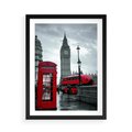 Plakat w ramie 50x70 - Uliczka z charakterystyczną budką w Londynie - Londyn, budka - rama czarna