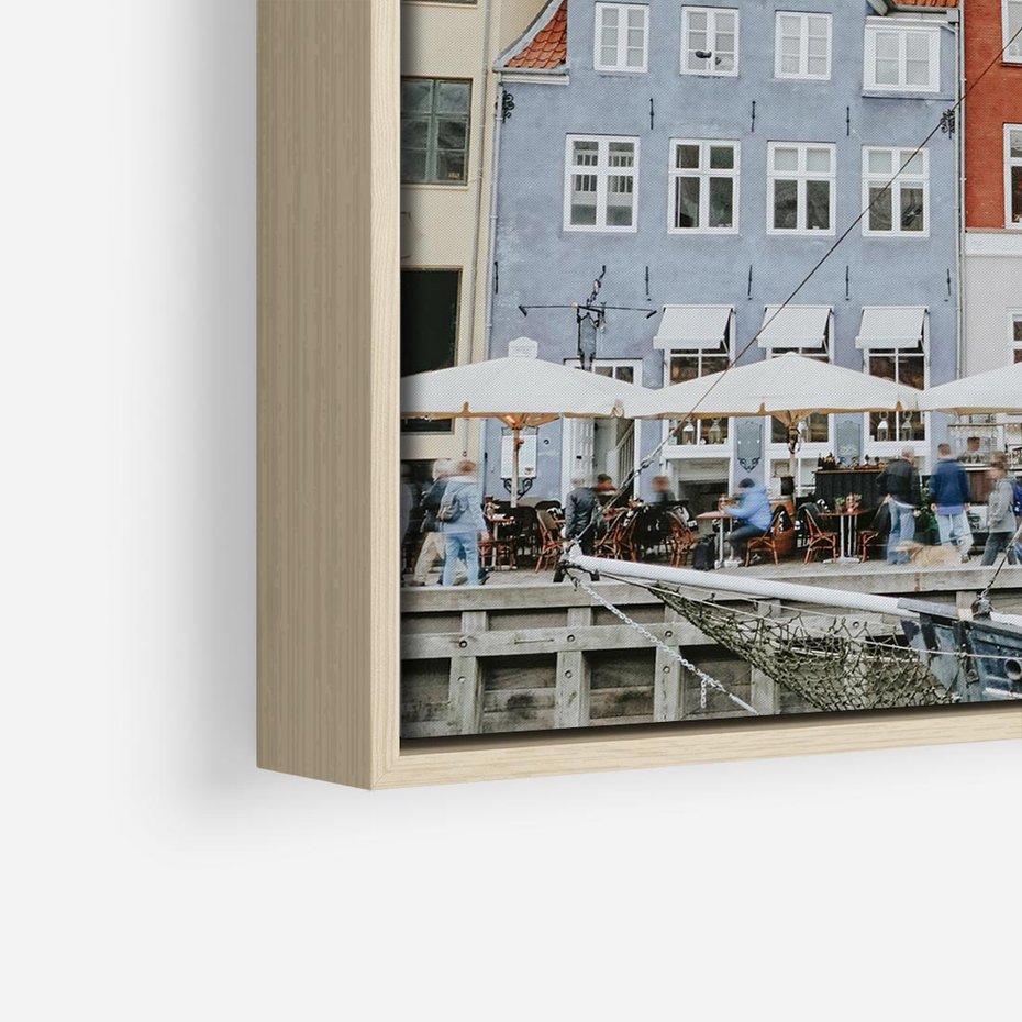 Obraz w ramie 80x80 - Miejska Dynamika - Dania, Kopehaga - rama drewno