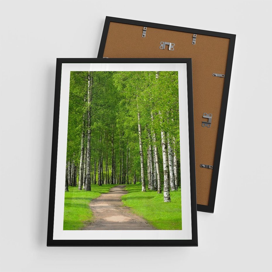 Plakat w ramie 50x70 - Spacer Ścieżką w Urokliwym Lesie - las, ścieżka - rama czarna