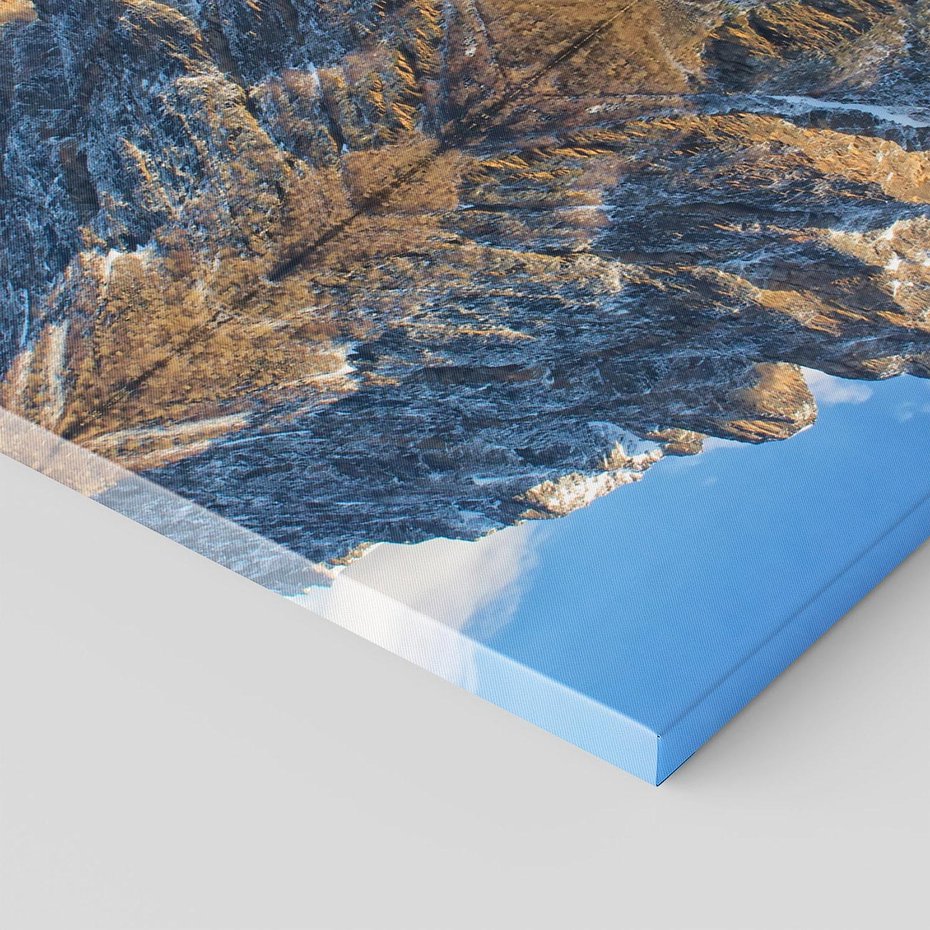 Obraz na płótnie 60x60 - Górskie odbicie jeziora - góry, jezioro