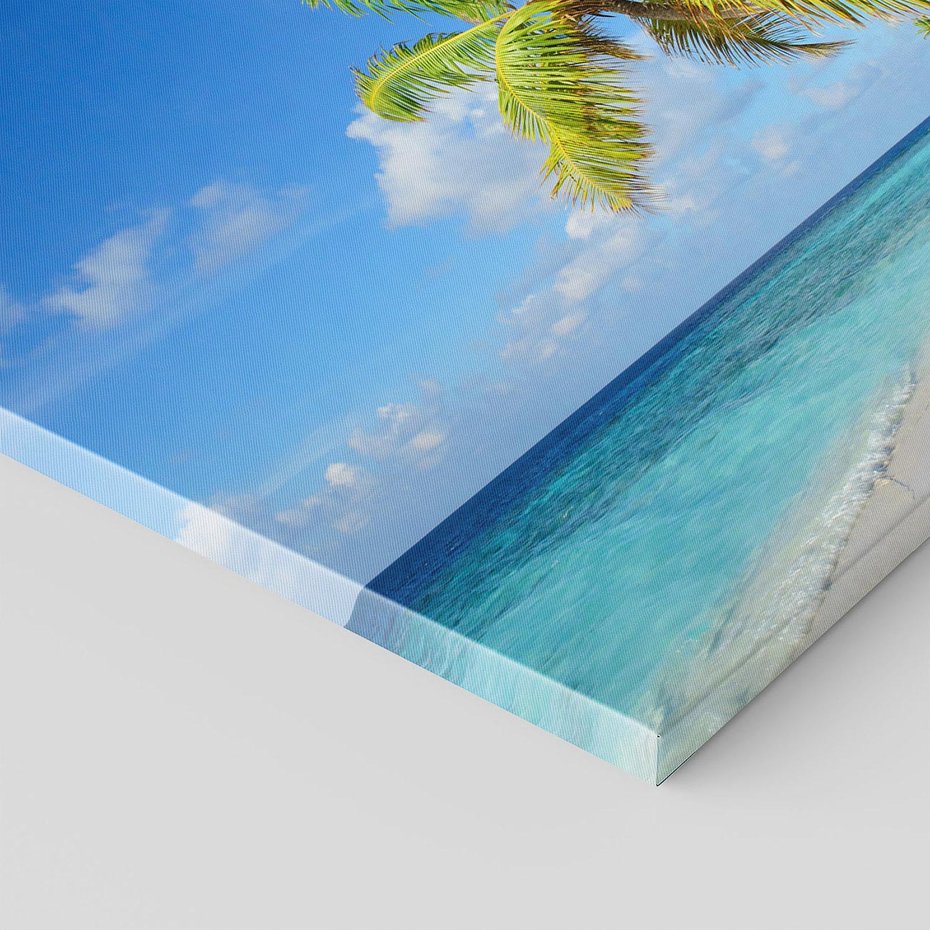 Obraz na płótnie 50x50 - Rajskie Malediwy: Plaża pod palmami - Malediwy, plaża